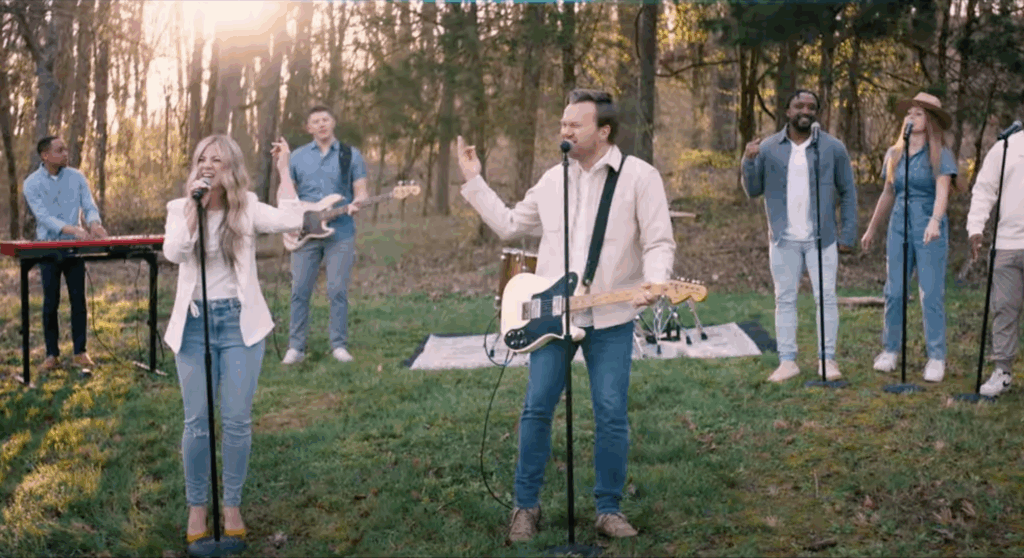 Rise and walk with Jesus in new life